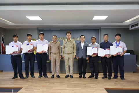 วิทยาลัยเทคนิคกำแพงเพชร รับมอบเกียรติบัตรและเหรียญรางวัล งานแข่งขันฝีมือแรงงานแห่งชาติ ครั้งที่ 31 ระดับภาคเหนือ